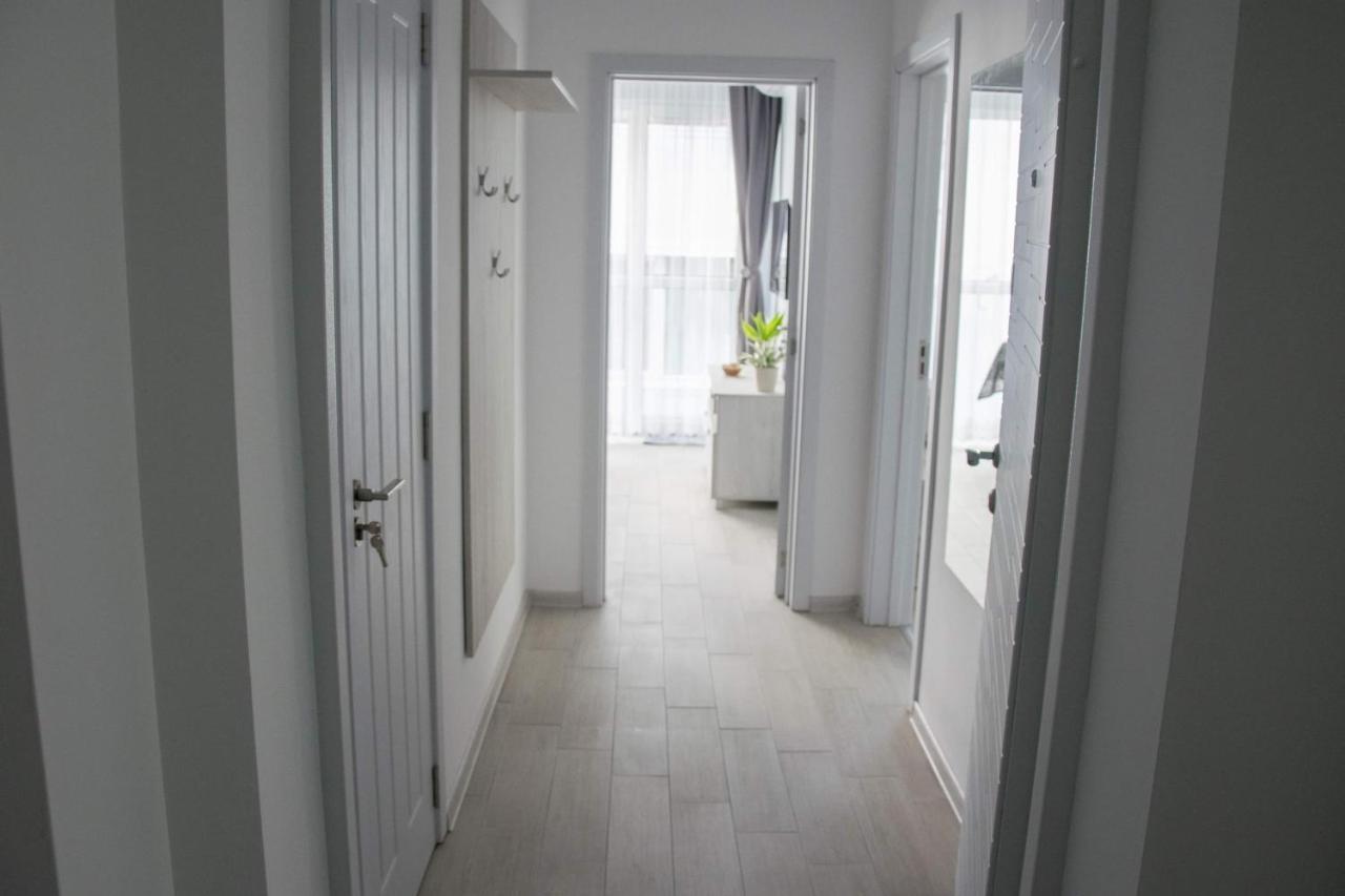 Apartments Siyana Varna Bagian luar foto